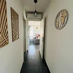 Charmante Avec Piscine Villa